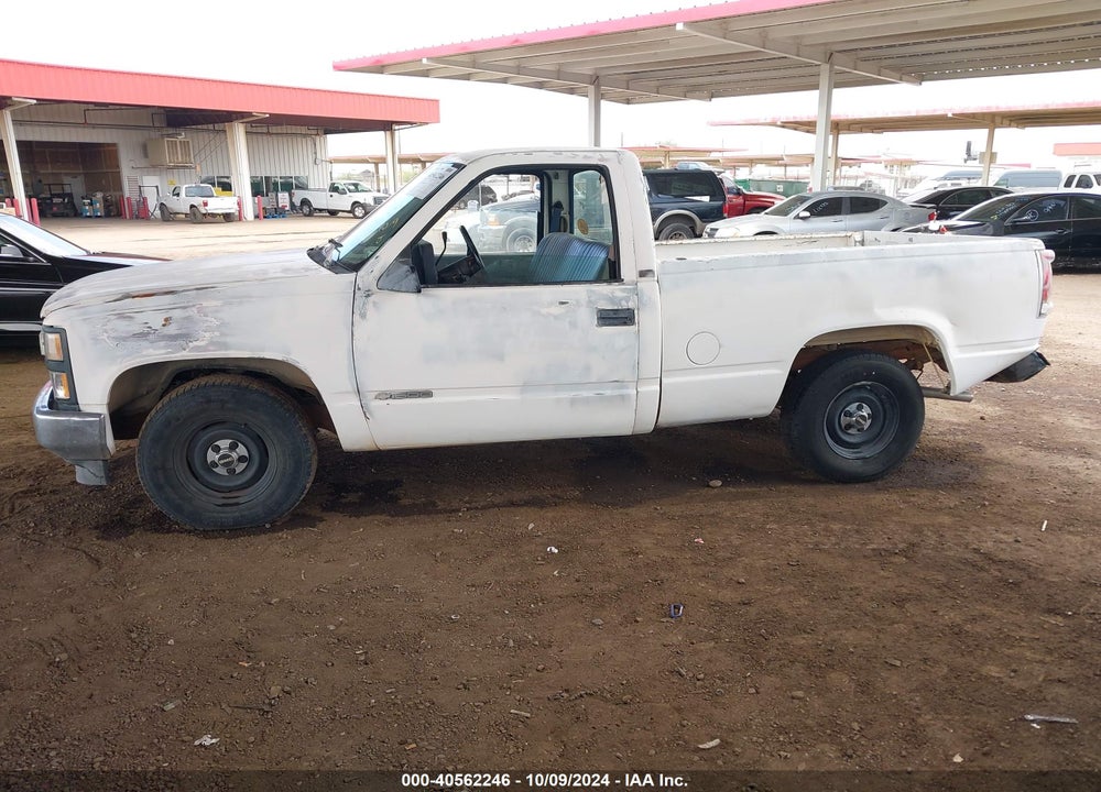 1990 CHEVROLET GMT-400 C1500 VIN: 1GCDC14K9LZ214009