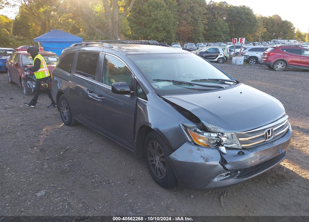2011 HONDA ODYSSEY EX-L VIN: 5FNRL5H60BB001416