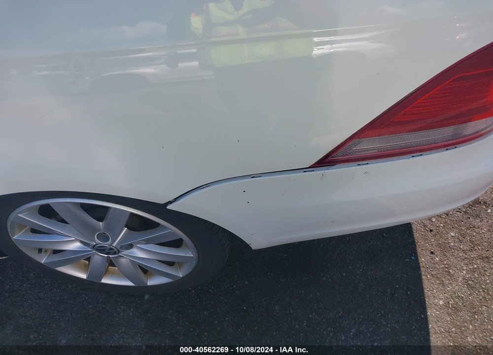 2012 VOLKSWAGEN JETTA SPORTWAGEN 2.5L SE VIN: 3VWPP7AJ5CM628757