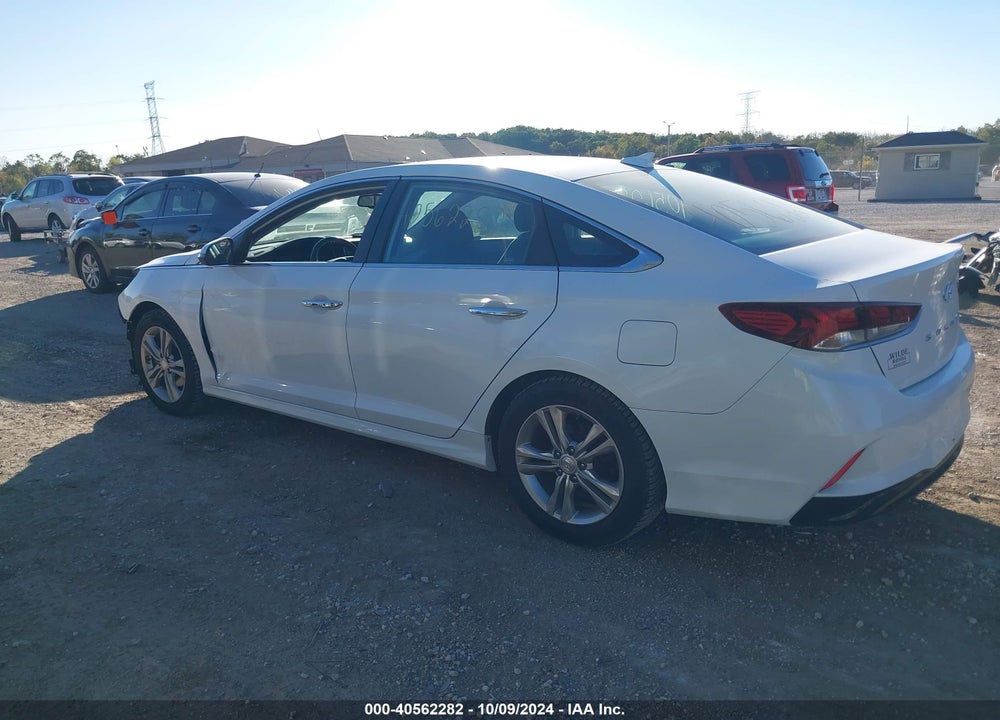2018 HYUNDAI SONATA SEL VIN: 5NPE34AF0JH638955