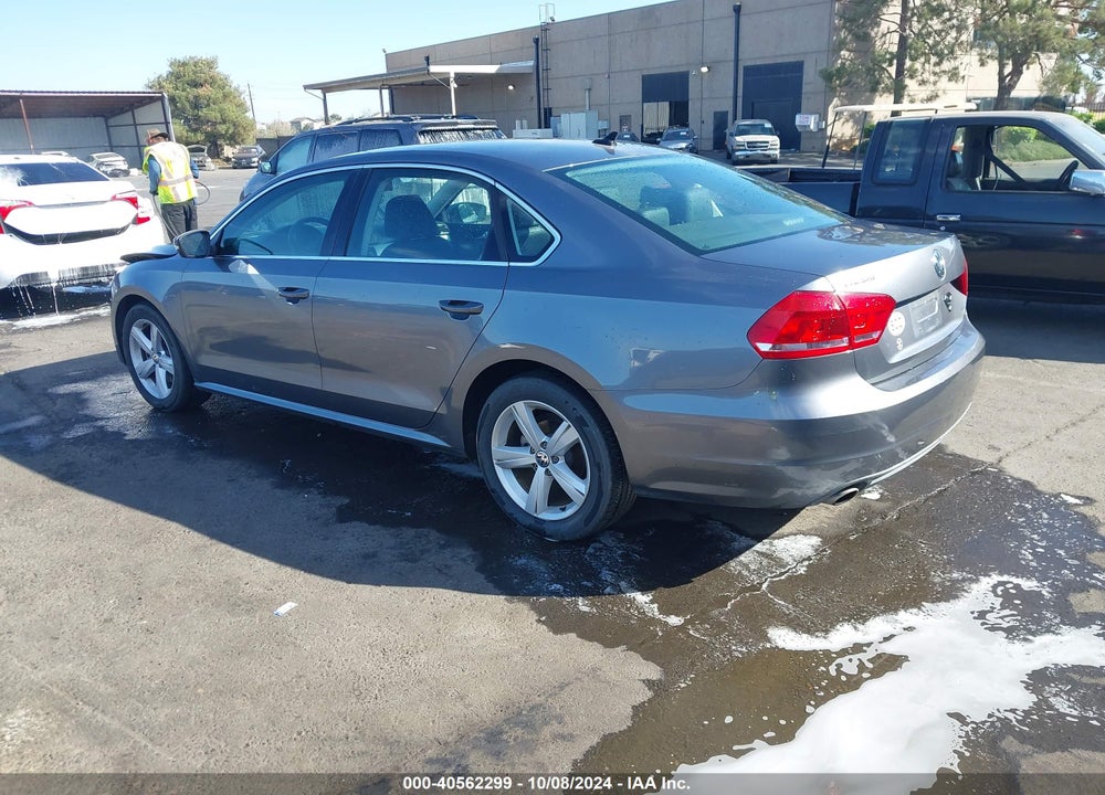 2013 VOLKSWAGEN PASSAT 2.5L SE VIN: 1VWBP7A38DC030760