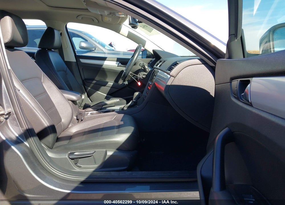 2013 VOLKSWAGEN PASSAT 2.5L SE VIN: 1VWBP7A38DC030760