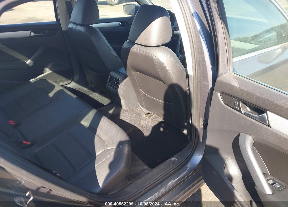 2013 VOLKSWAGEN PASSAT 2.5L SE VIN: 1VWBP7A38DC030760