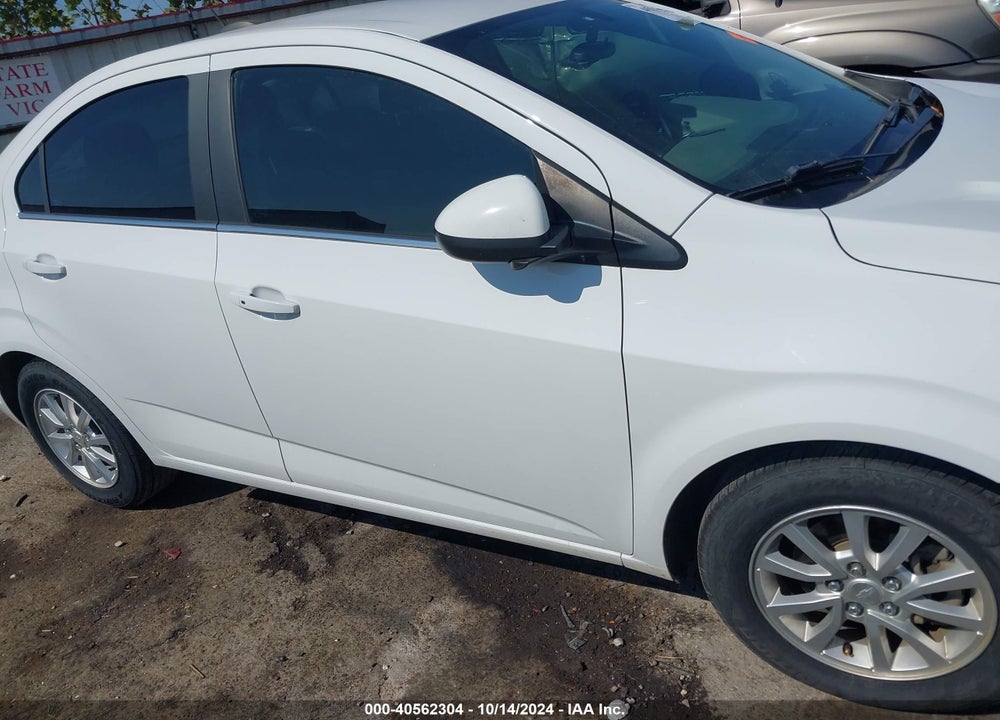 2019 CHEVROLET SONIC LT AUTO VIN: 1G1JD5SB2K4150250
