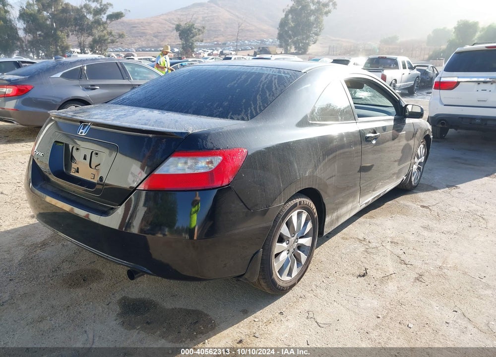 2010 HONDA CIVIC LX VIN: 2HGFG1B66AH526869