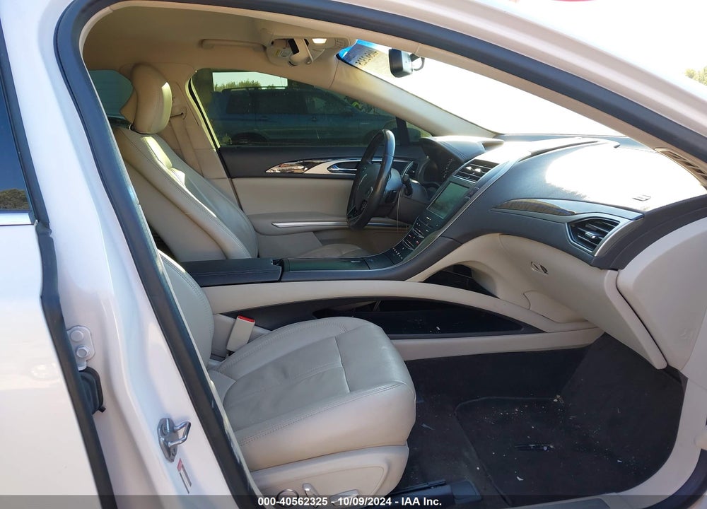 2016 LINCOLN MKZ VIN: 3LN6L2G95GR621273