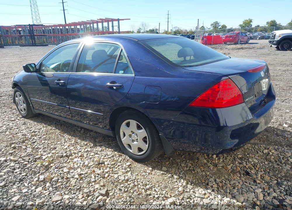 2007 HONDA ACCORD 2.4 LX VIN: 1HGCM56477A047718