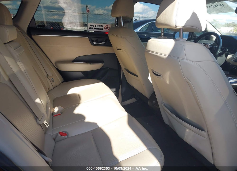 2021 HONDA CLARITY PLUG-IN HYBRID TOURING VIN: JHMZC5F37MC002117