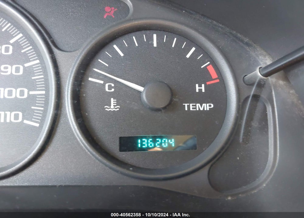 2002 CHEVROLET VENTURE LS VIN: 1GNDX03E72D192217