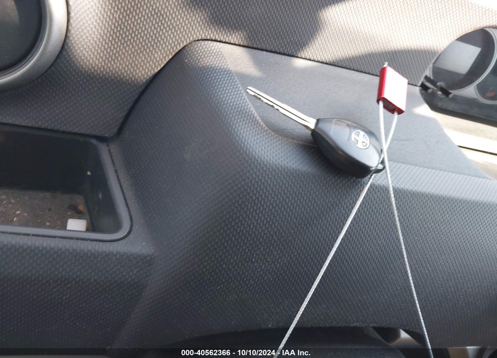 2008 SCION XB VIN: JTLKE50E381037914