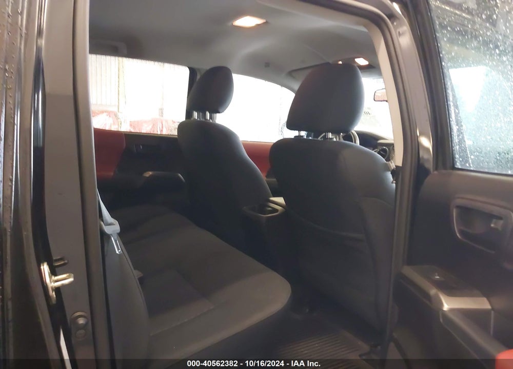 2020 TOYOTA TACOMA SR5 V6 VIN: 3TMCZ5ANXLM322351