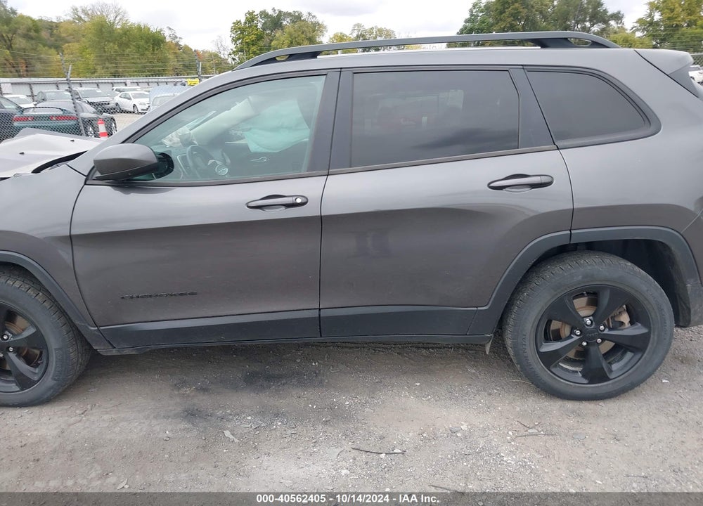 2018 JEEP CHEROKEE LATITUDE 4X4 VIN: 1C4PJMCB7JD599294