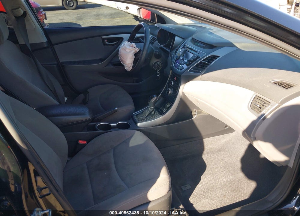 2016 HYUNDAI ELANTRA SE VIN: KMHDH4AE8GU475051