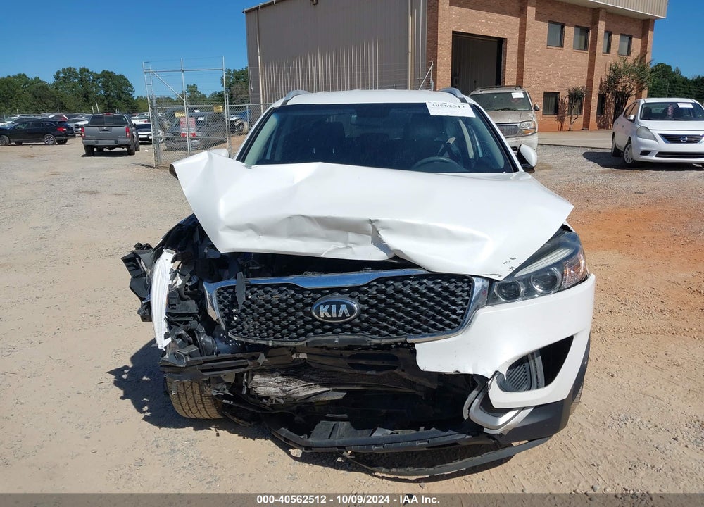 2017 KIA SORENTO 2.4L LX VIN: 5XYPG4A30HG241234