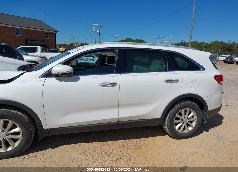 2017 KIA SORENTO 2.4L LX VIN: 5XYPG4A30HG241234