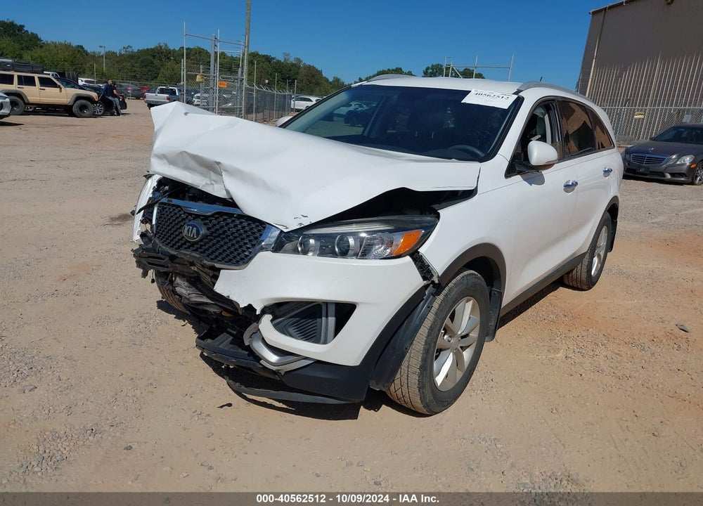 2017 KIA SORENTO 2.4L LX VIN: 5XYPG4A30HG241234