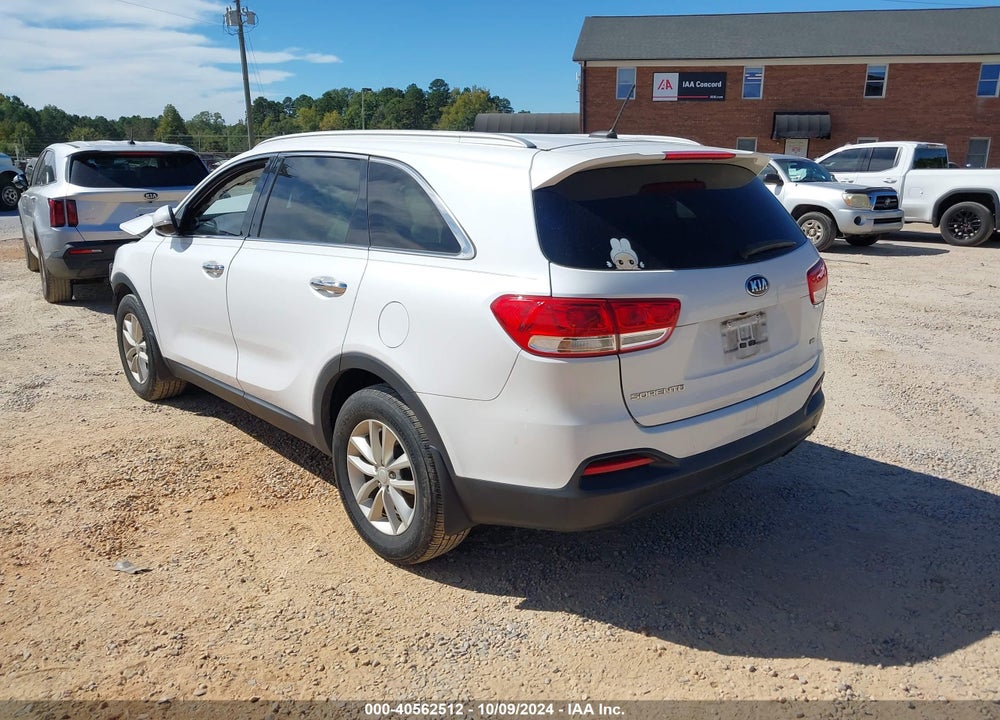 2017 KIA SORENTO 2.4L LX VIN: 5XYPG4A30HG241234