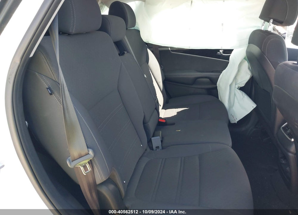 2017 KIA SORENTO 2.4L LX VIN: 5XYPG4A30HG241234