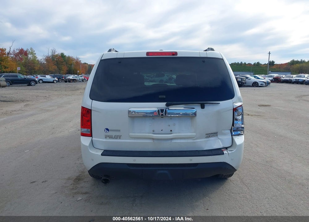 2014 HONDA PILOT TOURING VIN: 5FNYF4H98EB004494