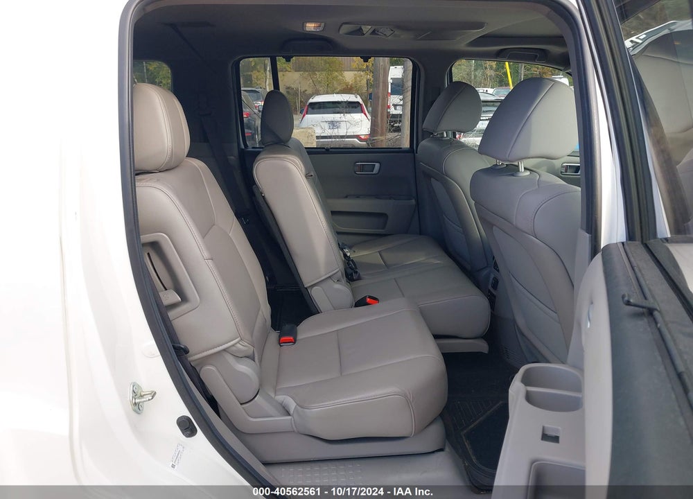 2014 HONDA PILOT TOURING VIN: 5FNYF4H98EB004494