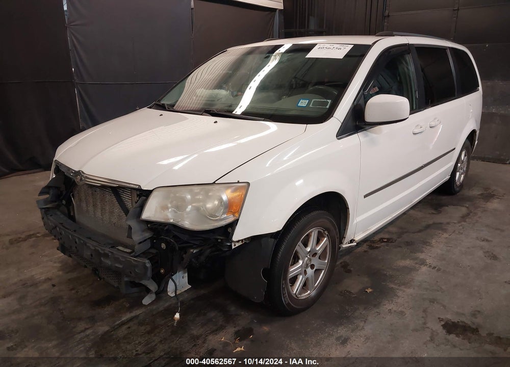 2010 CHRYSLER TOWN & COUNTRY TOURING VIN: 2A4RR5D18AR176129