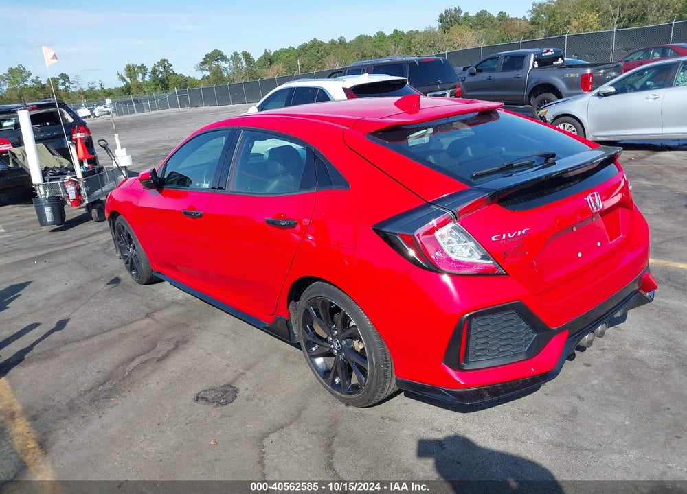 2018 HONDA CIVIC SPORT TOURING VIN: SHHFK7H95JU214872