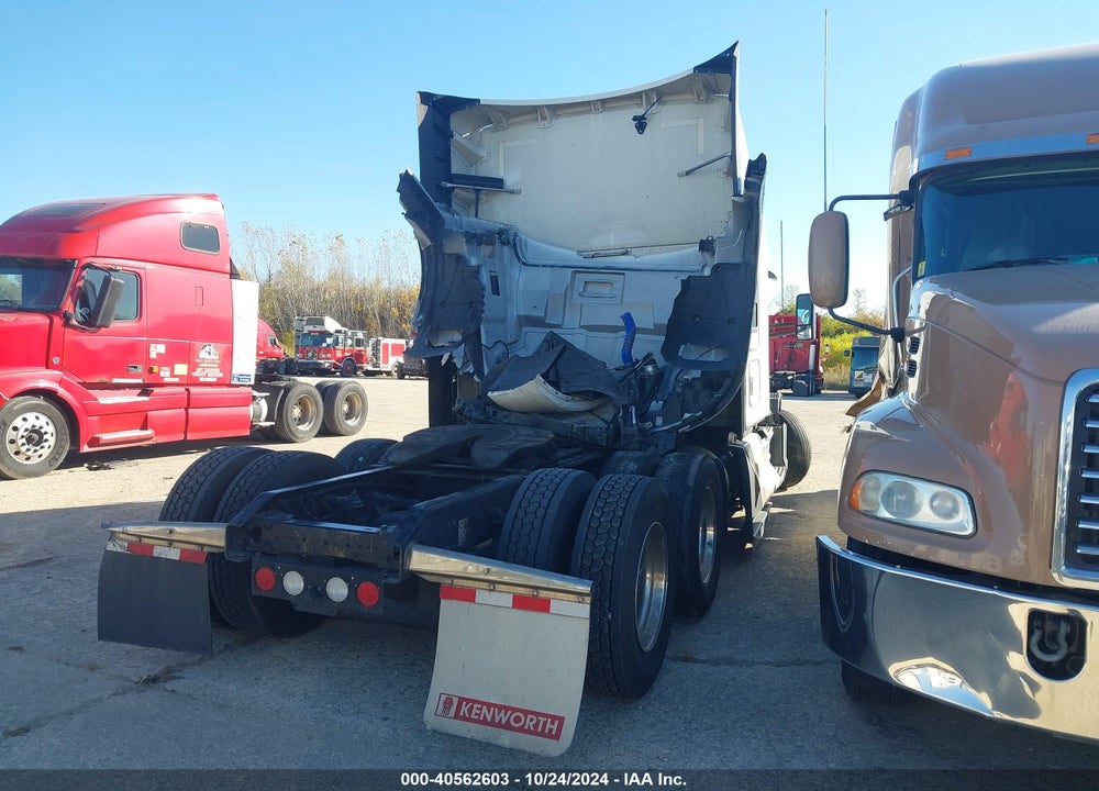 2023 KENWORTH T680 VIN: 1XKYD49X1PJ240844