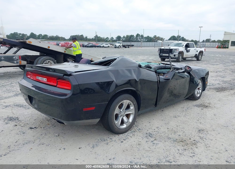 2014 CHALLENGER DODGE  SXT VIN: 2C3CDYAG4EH307688