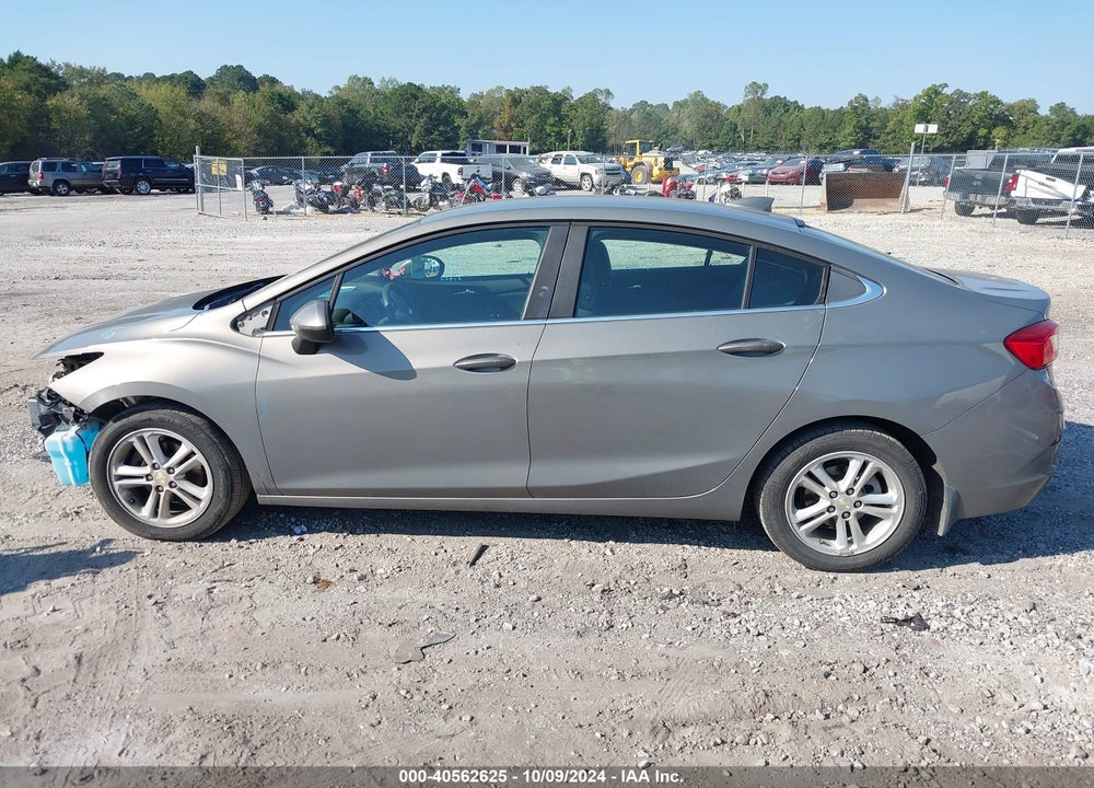2018 CHEVROLET CRUZE LT AUTO VIN: 1G1BE5SM7J7102033
