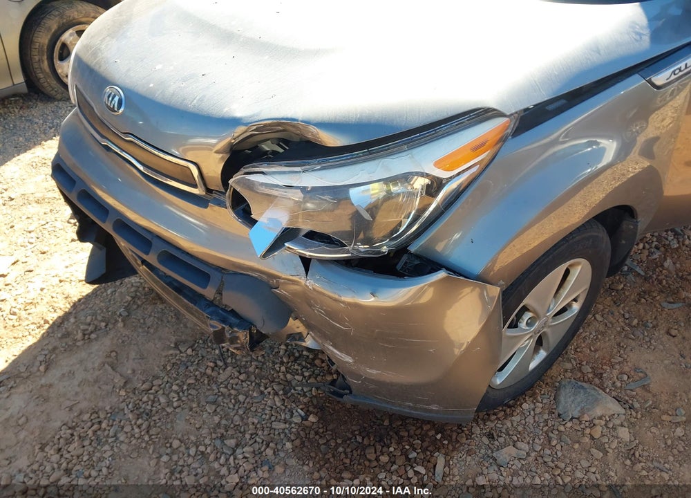 2016 KIA SOUL VIN: KNDJN2A2XG7365837