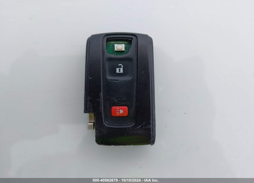 2005 TOYOTA PRIUS VIN: JTDKB20U650123813