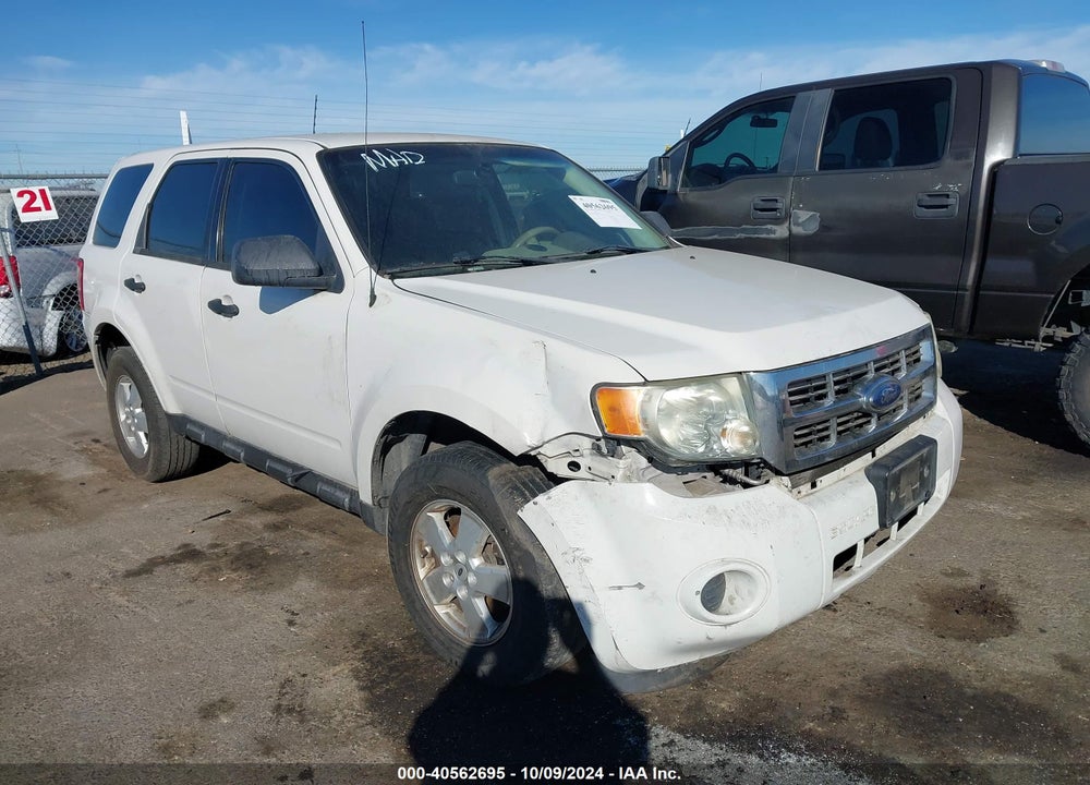 2009 FORD ESCAPE XLS VIN: 1FMCU92779KA19240