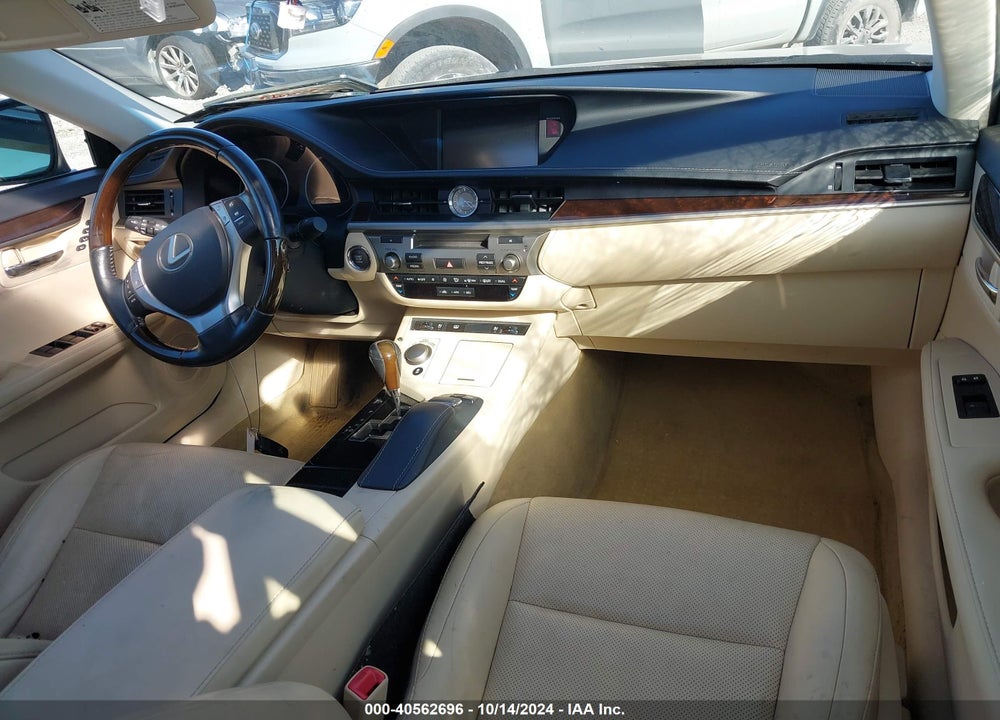 2014 LEXUS ES 350 VIN: JTHBK1GG7E2104538
