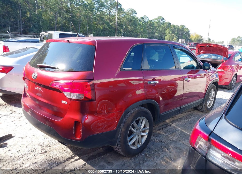 2015 KIA SORENTO VIN: 5XYKT3A66FG660082