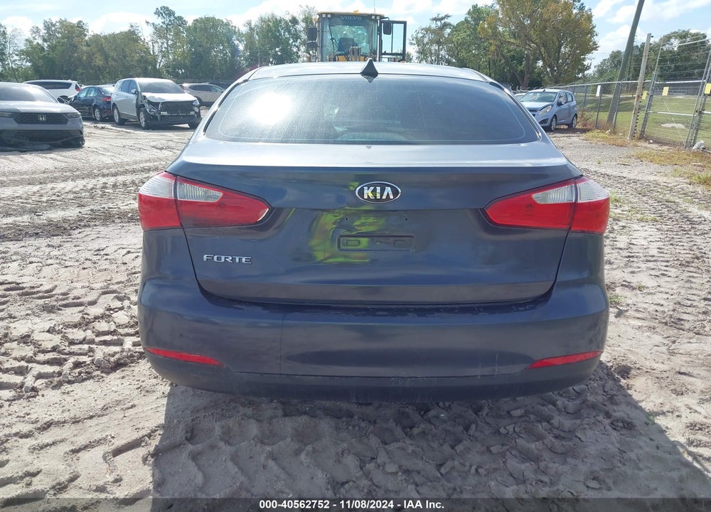 2016 KIA FORTE LX VIN: KNAFK4A66G5572554