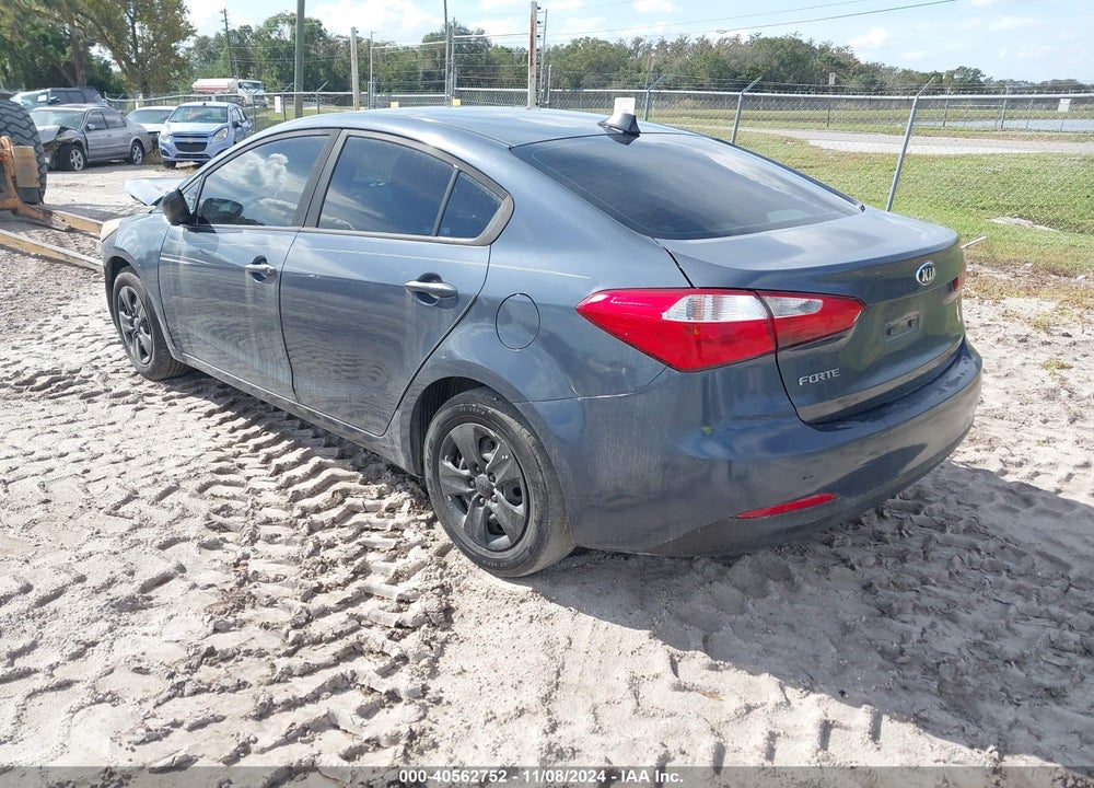 2016 KIA FORTE LX VIN: KNAFK4A66G5572554