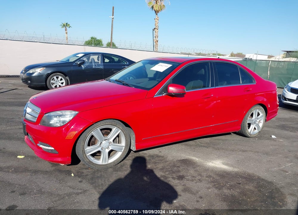2011 MERCEDES-BENZ C 300 LUXURY 4MATIC/SPORT 4MATIC VIN: WDDGF8BB2BA502120
