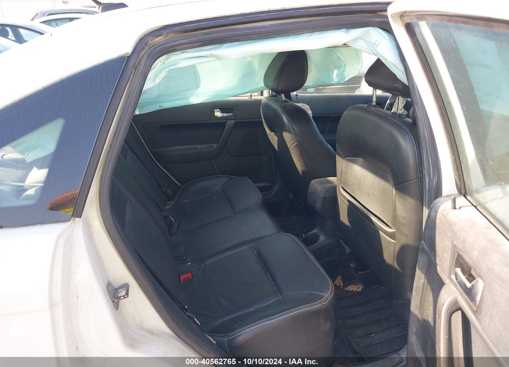 2009 FORD FOCUS SEL VIN: 1FAHP37N39W253962