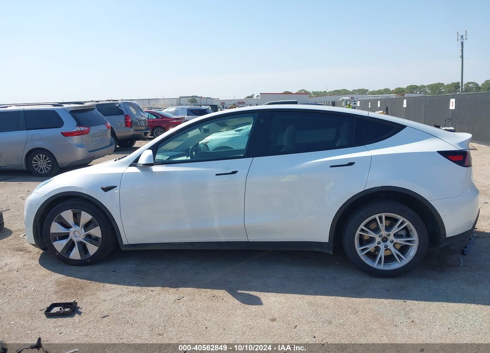 2021 TESLA MODEL Y LONG RANGE DUAL MOTOR ALL-WHEEL DRIVE VIN: 5YJYGAEE9MF189909