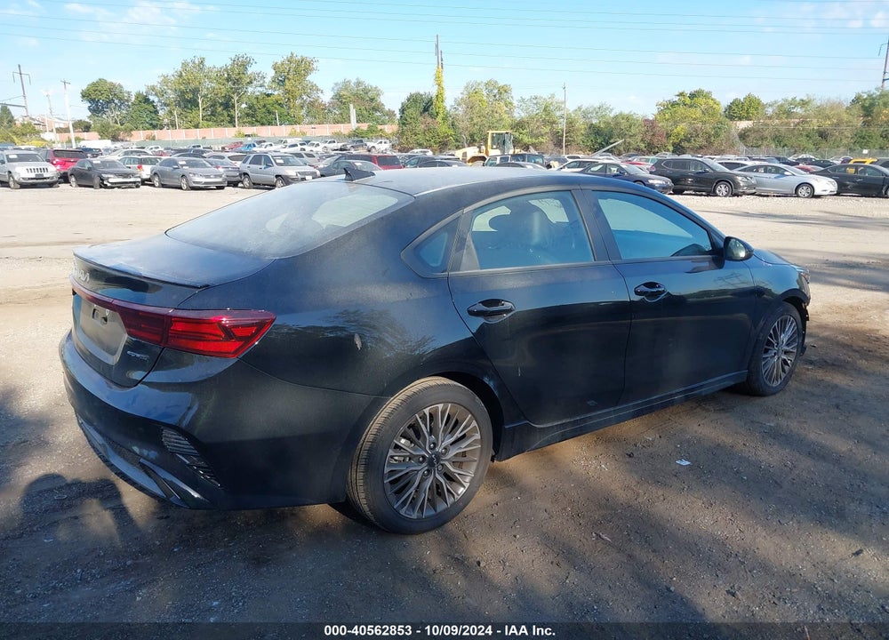 2024 KIA FORTE GT LINE VIN: 3KPF54AD8RE761674