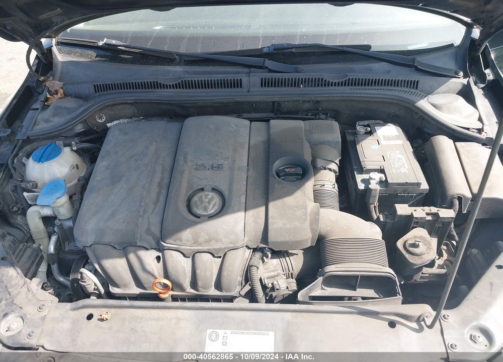2011 VOLKSWAGEN JETTA 2.5L SE VIN: 3VWDZ7AJ0BM363838