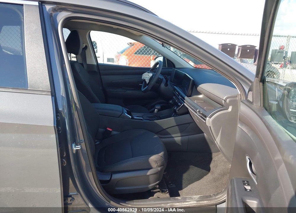 2025 HYUNDAI TUCSON SEL VIN: 5NMJB3DE6SH458621