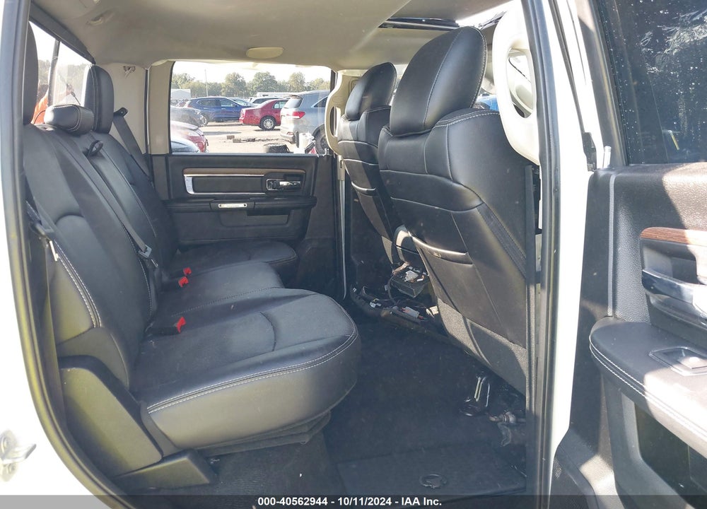 2017 RAM 1500 VIN: 1C6RR7NTXHS799639
