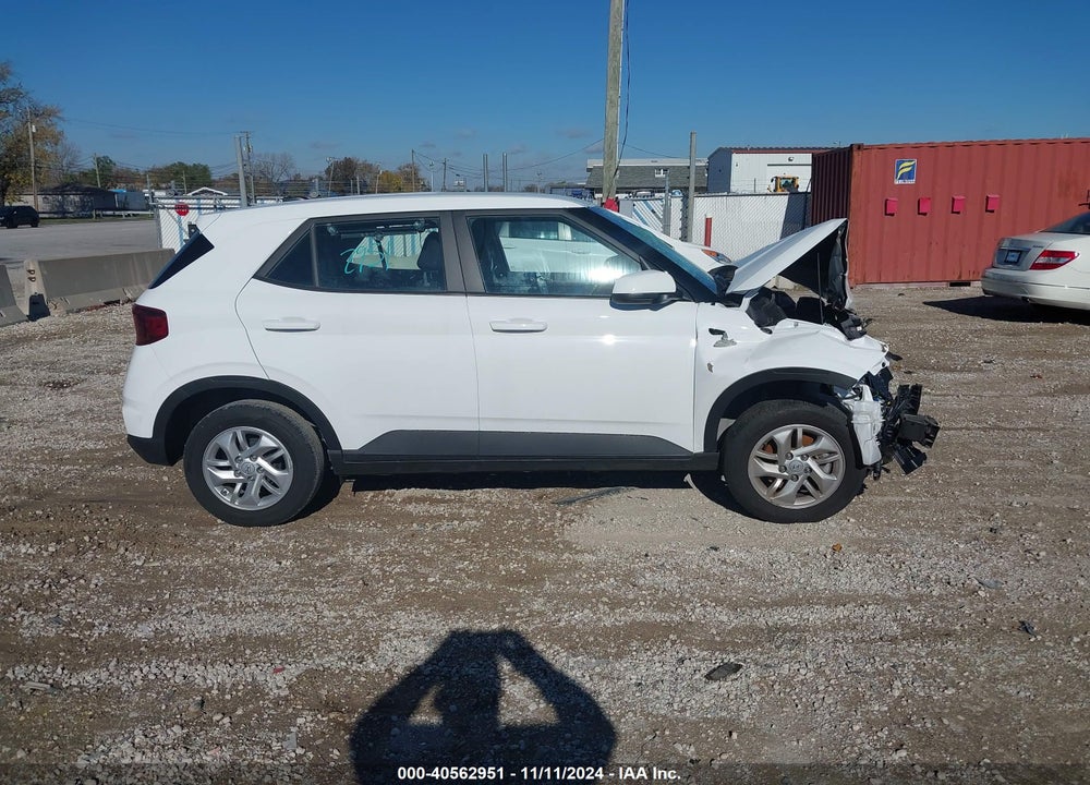 2024 HYUNDAI VENUE SE VIN: KMHRB8A34RU300411