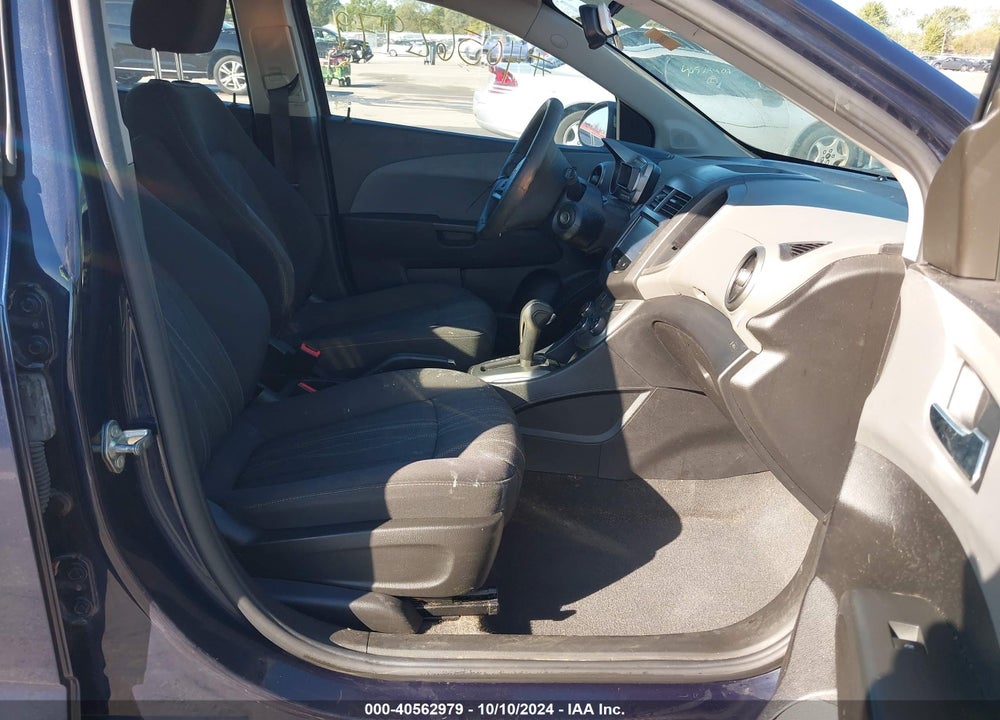 2015 CHEVROLET SONIC VIN: 1G1JC6SH6F4206371