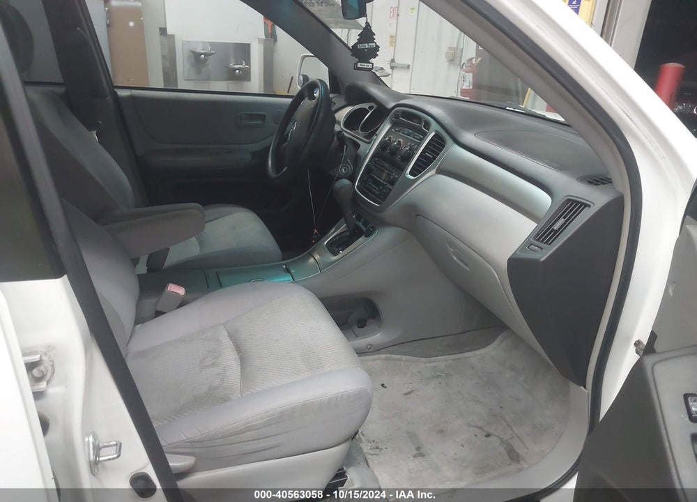 2005 TOYOTA HIGHLANDER VIN: JTEGD21A650119146