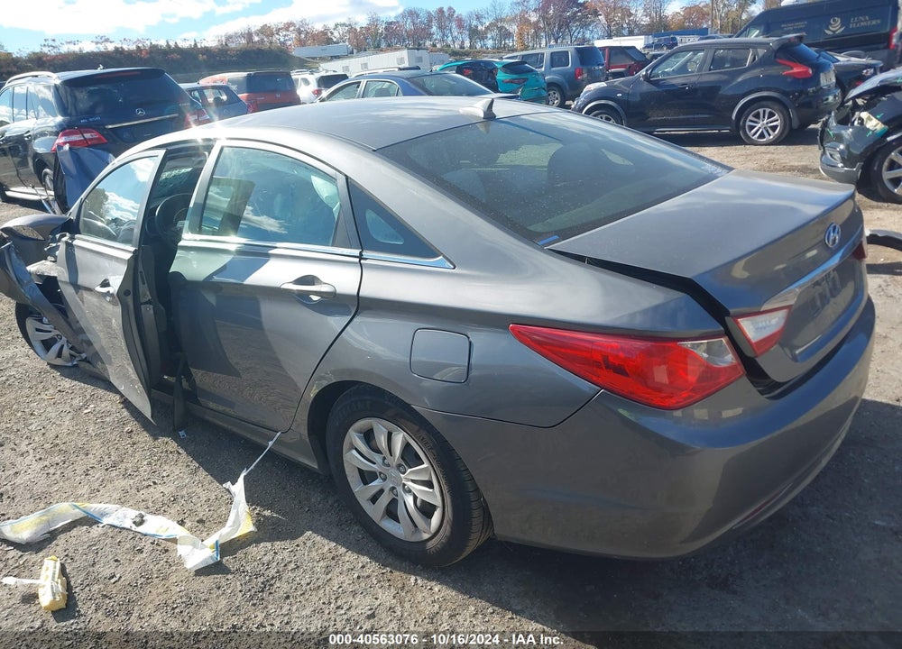 2011 HYUNDAI SONATA GLS VIN: 5NPEB4ACXBH226228