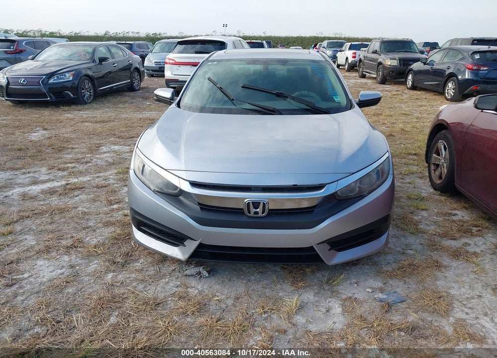 2018 HONDA CIVIC EX VIN: 19XFC2F70JE007041