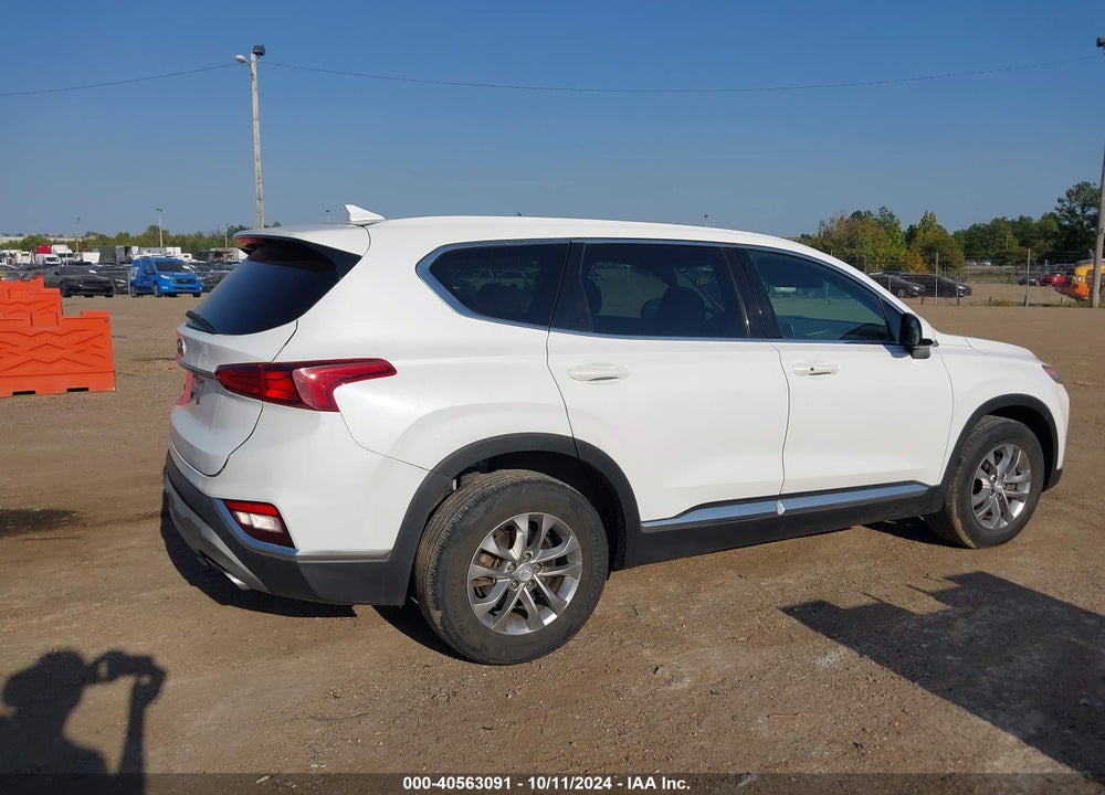 2020 HYUNDAI SANTA FE SEL VIN: 5NMS33AD6LH204258