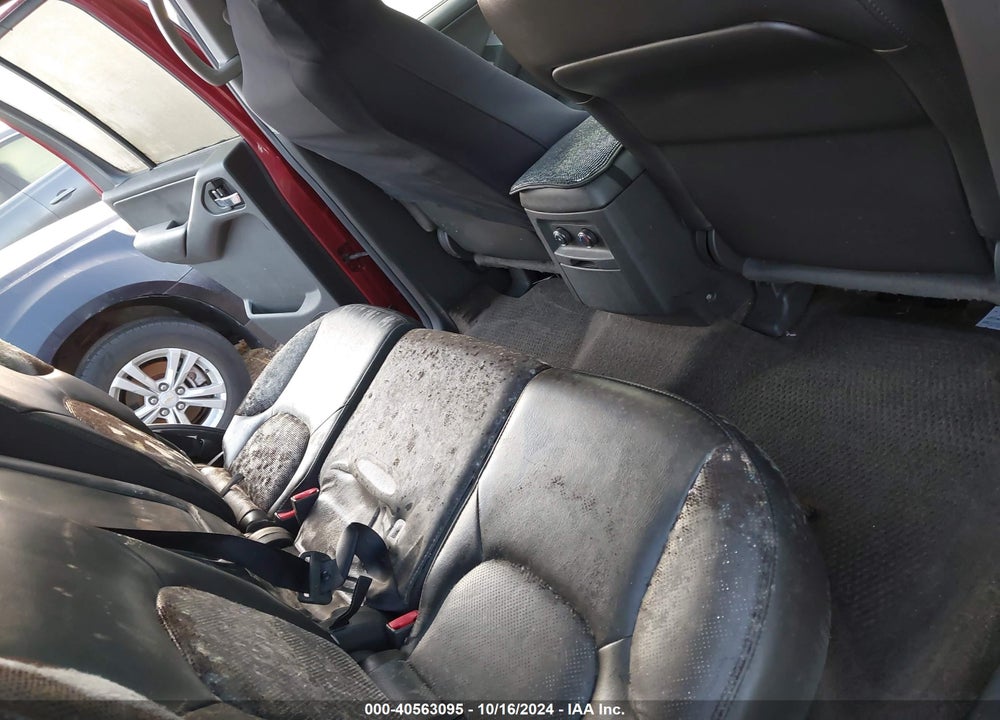 2012 PATHFINDER NISSAN  SILVER VIN: 5N1AR1NN7CC607161